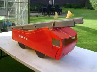 Modelbil Alarm 112 Sangskjuler