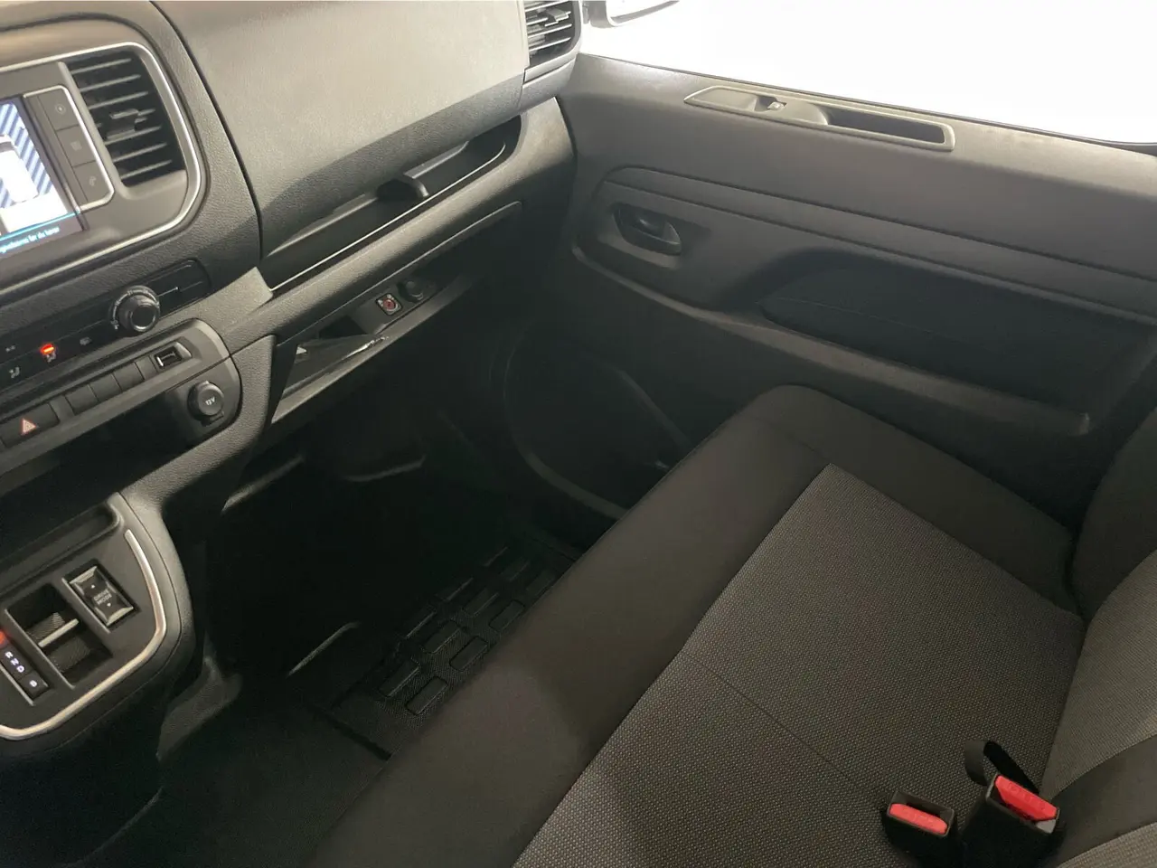Billede 20 - Peugeot e-Expert 75 L2 Premium Van