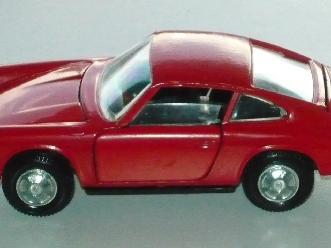 Billede 3 - "KIRK" PORSCHE 911 S  RØD 