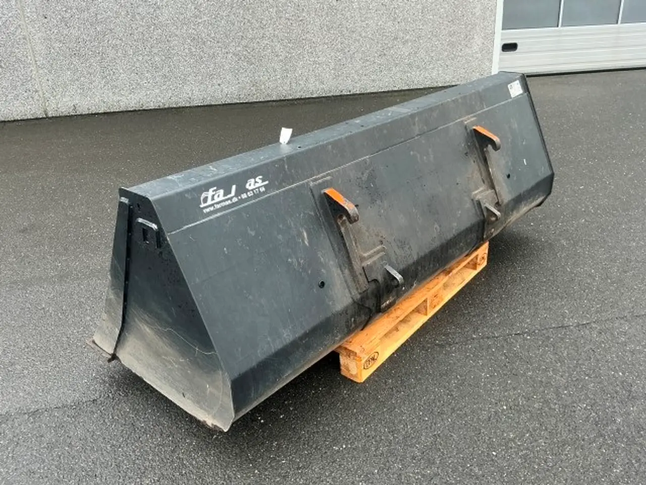 Billede 2 - Ålö 240 SKOVL M.EURO