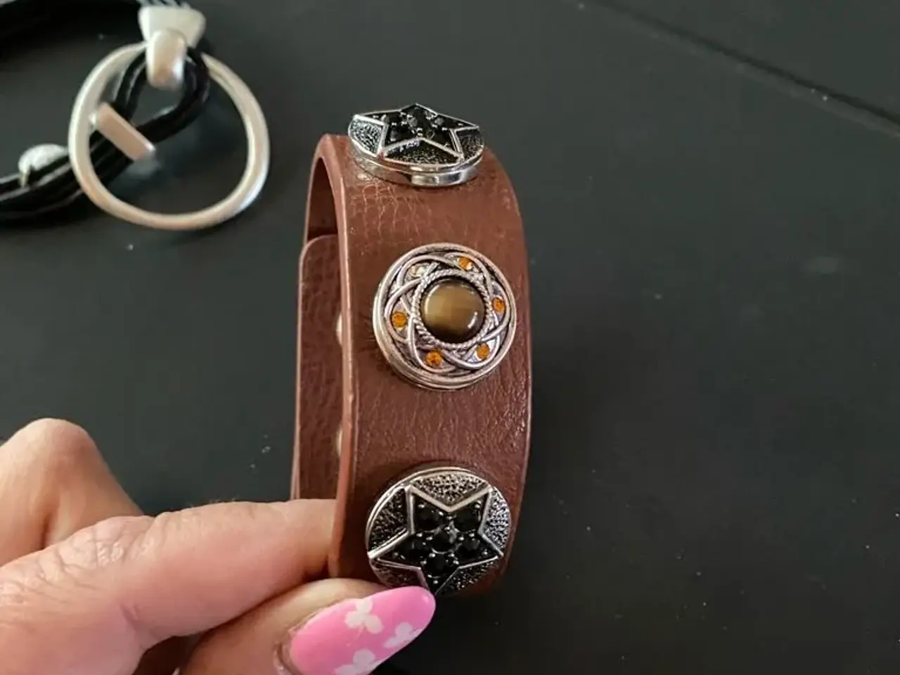 Billede 8 - Flotte armbånd