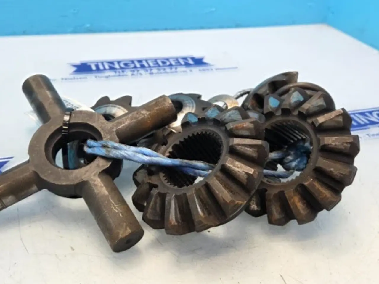 Billede 13 - Massey Ferguson 6260 Differentiale Dele 2746135M2