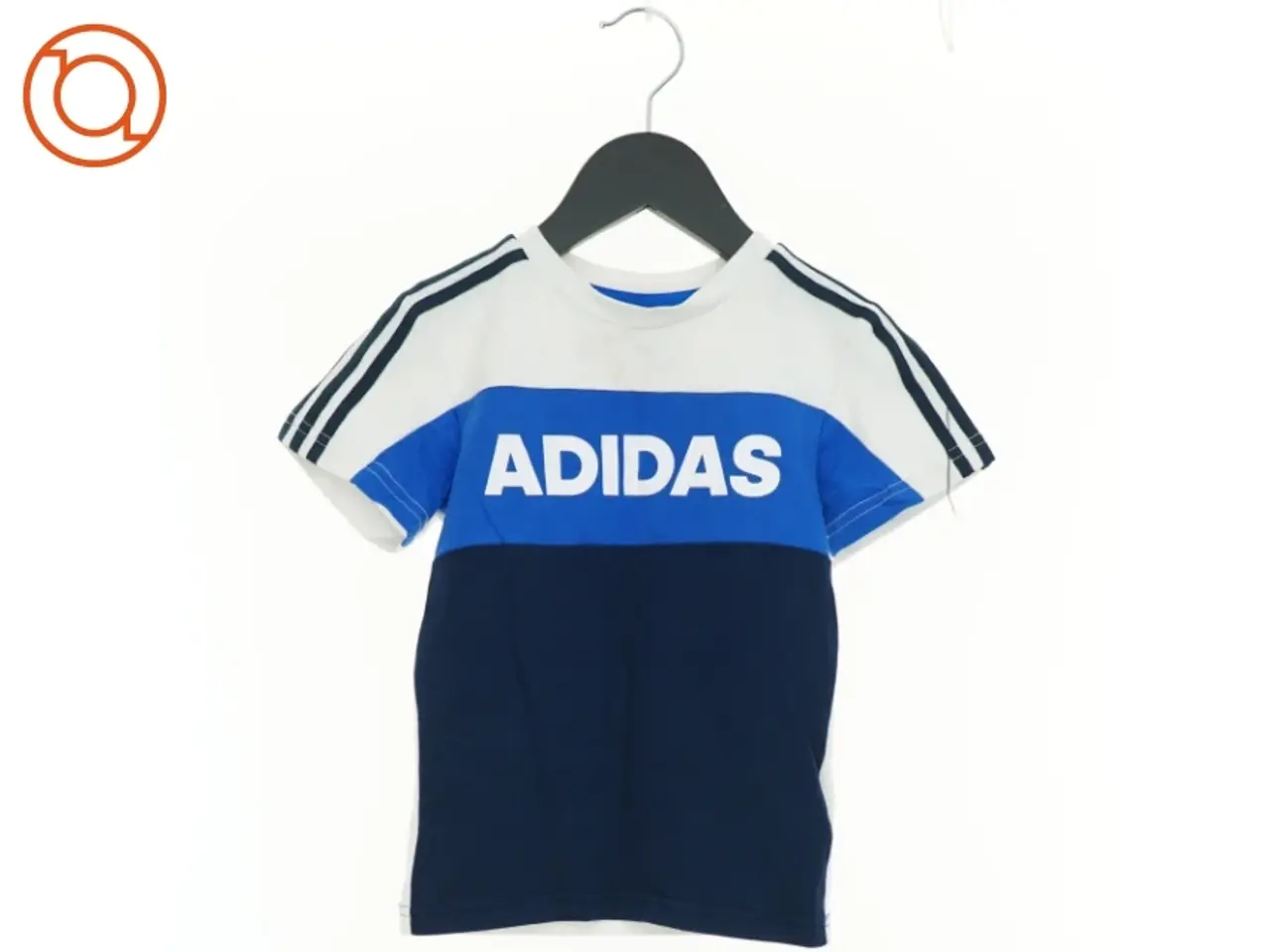 Billede 1 - T-Shirt fra Adidas (str. 98 cm)