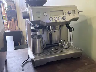 Sage - The Oracle Espressomaskine