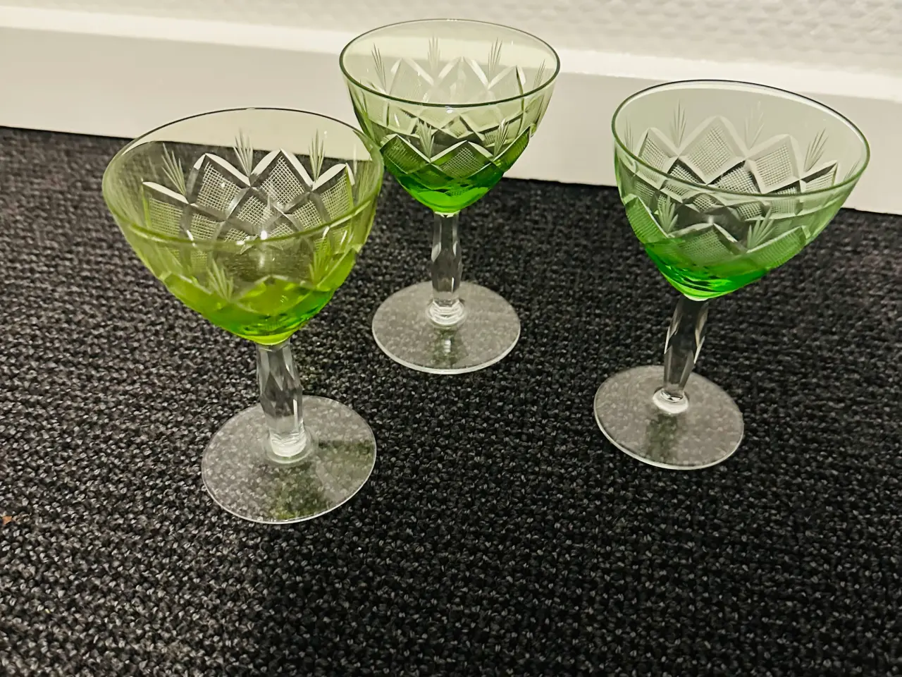 Billede 1 - Wien antik 3 hvidvinsglas 12cm fra lyngby glas.