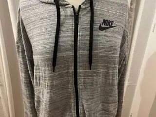 Nike hættetrøje