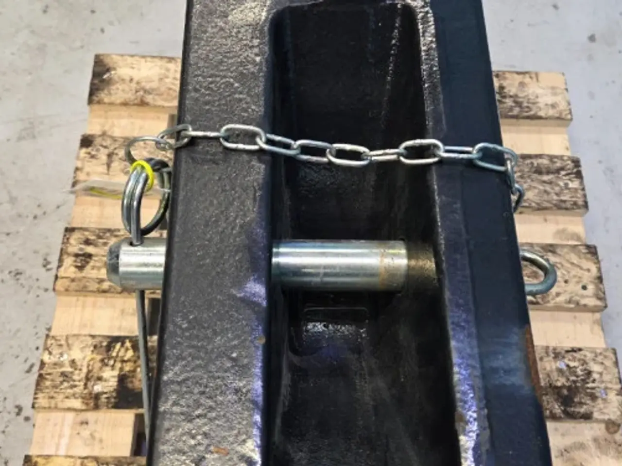 Billede 14 - Case Farmall 115C Frontvægt Holder 84313805