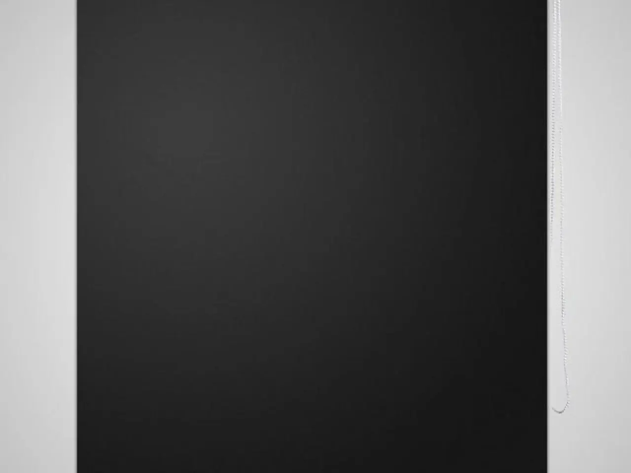Billede 1 - Mørklægningsrullegardin 124,4×175 cm - stofbredde 120 cm, sort