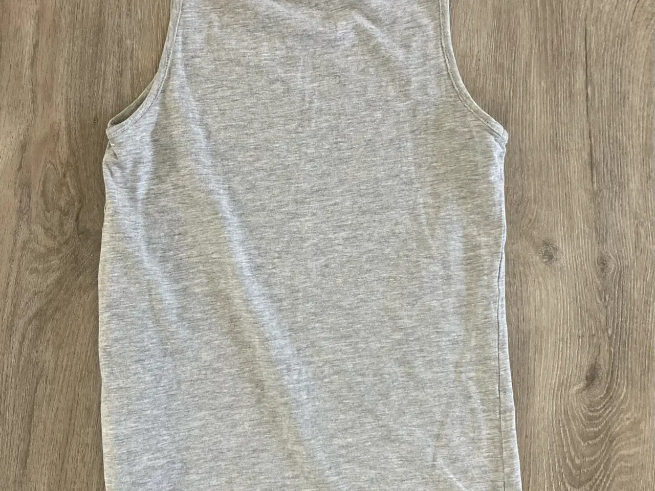 Billede 2 - Top i str. 146/152