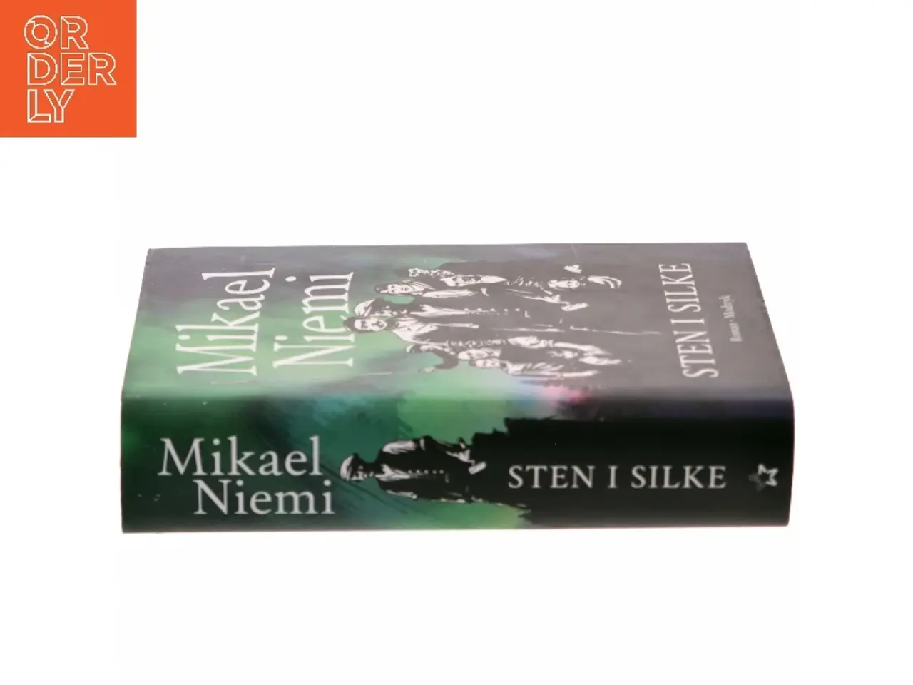 Billede 2 - Sten i silke : roman af Mikael Niemi (Bog)