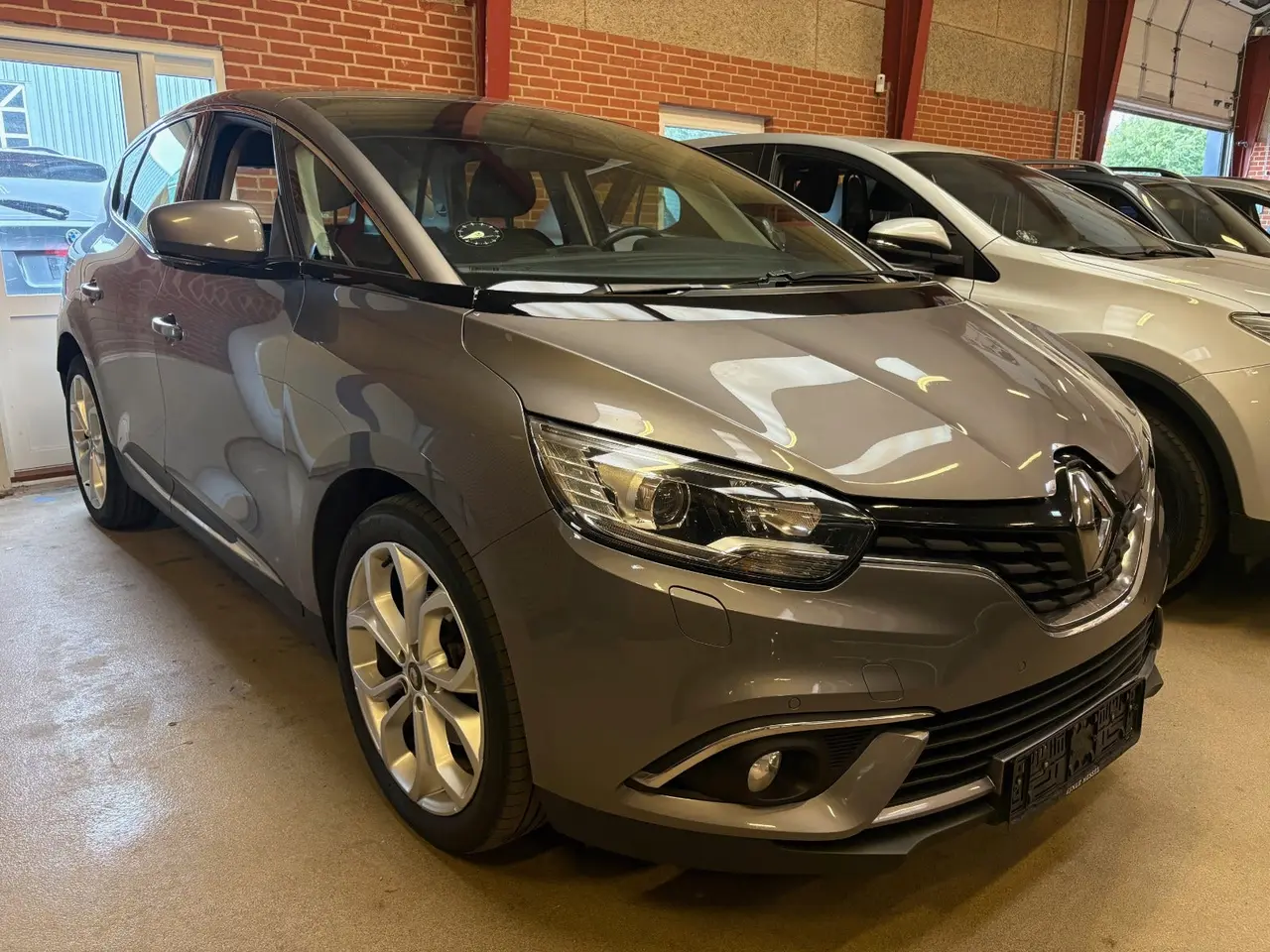 Billede 1 - Renault Grand Scenic IV 1,7 dCi 120 Zen EDC Van