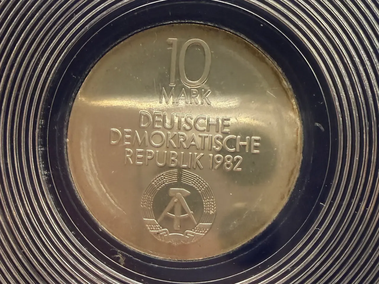 Billede 2 - DDR 10 Mark 1982 sølvmønt – Neues Gewandhaus Leip