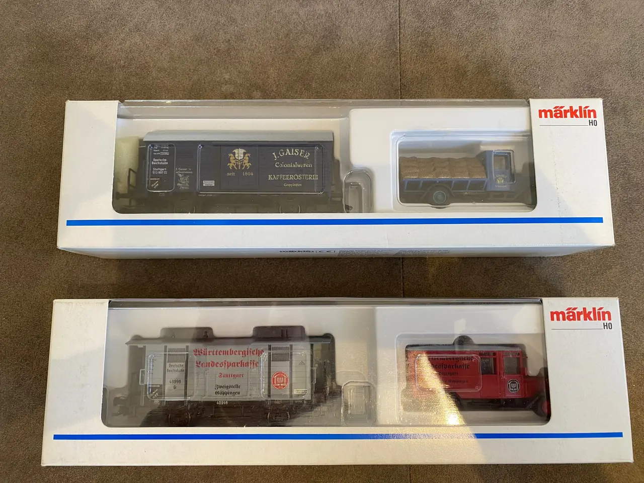 Billede 1 - 2 sæt Märklin med vogne og biler