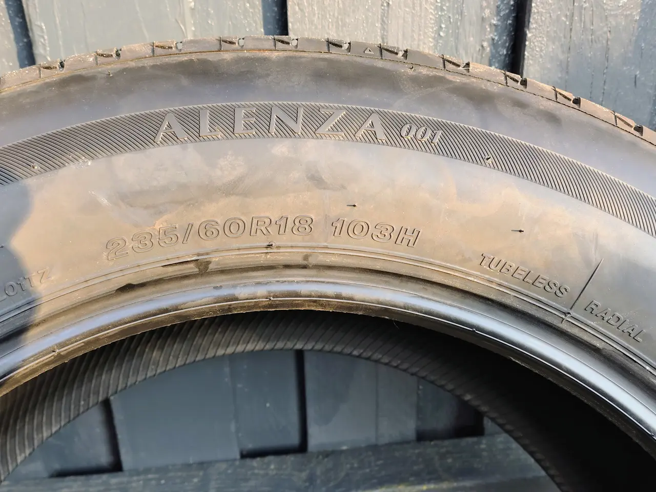 Billede 3 - Nye ubrugte sommerdæk mrk. Bridgestone 235/60 R 18
