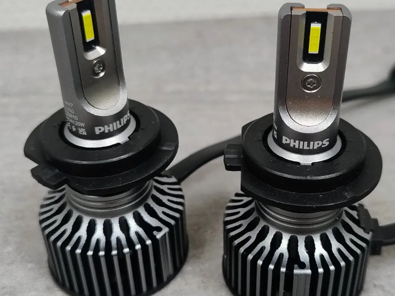 Billede 3 - Philips H7 LED pærer