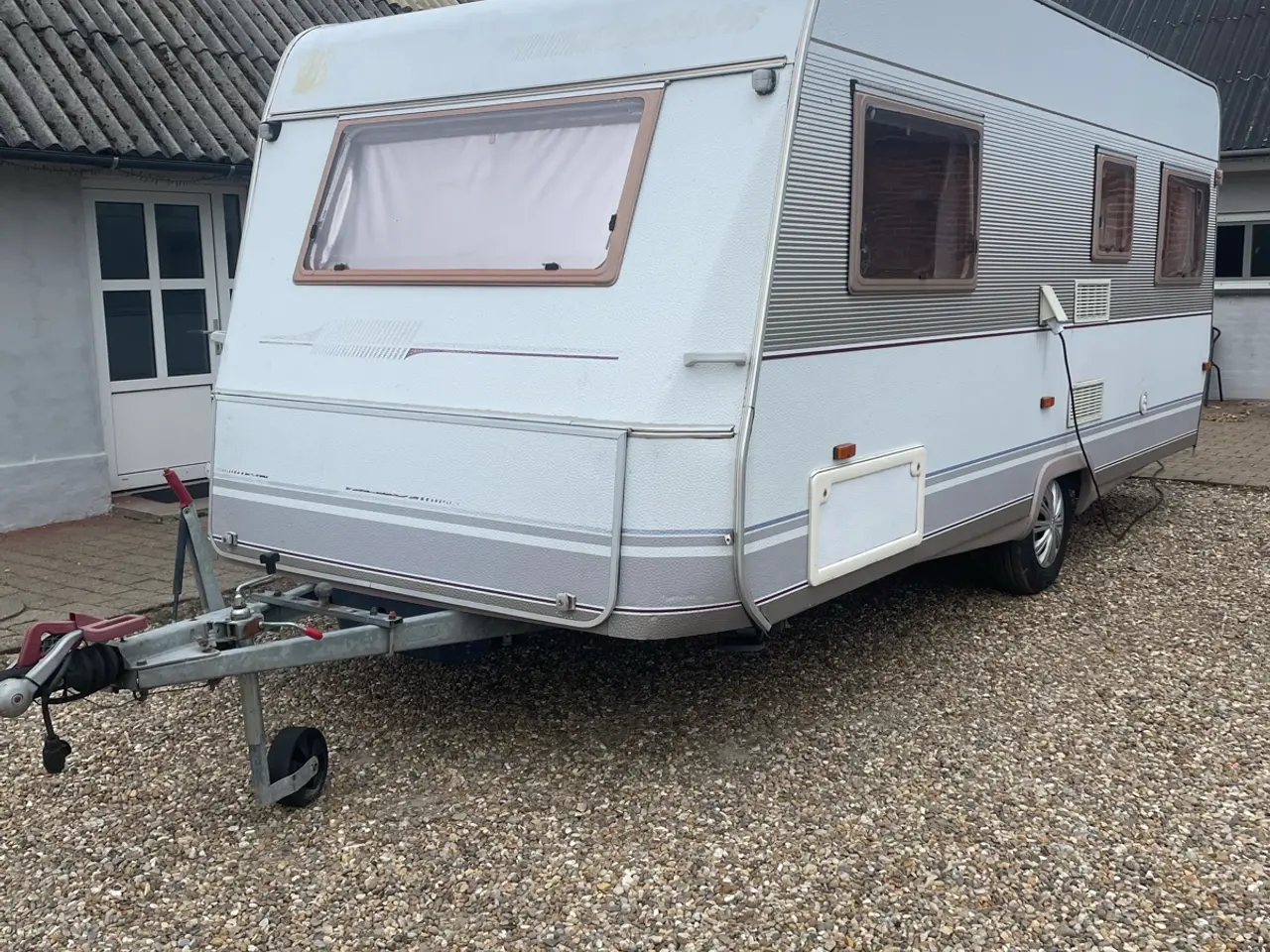 Billede 1 - Dethleffs campingvogn