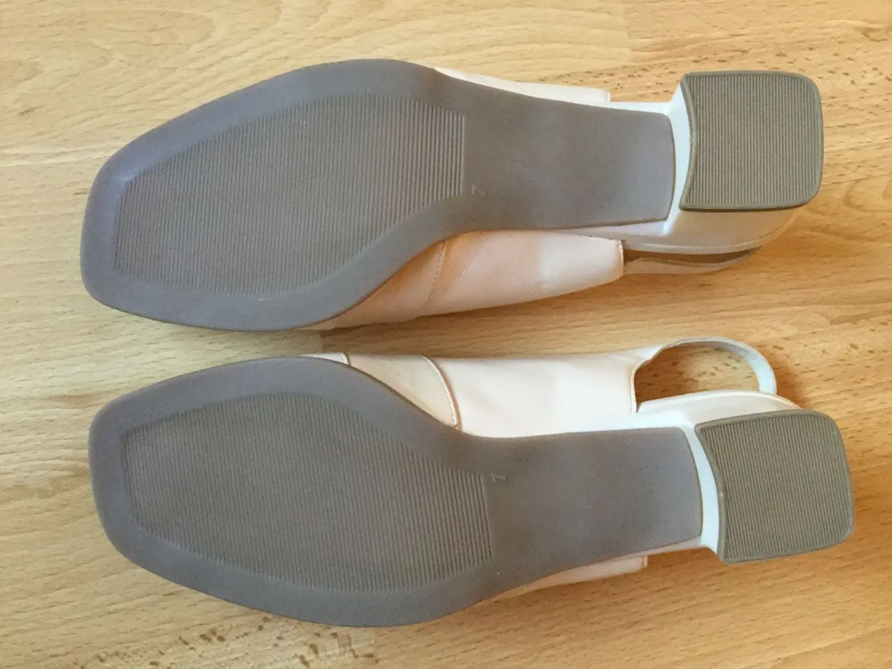 Billede 7 - Sandaler - Nye. Jenny by ara i str. 7 / 41
