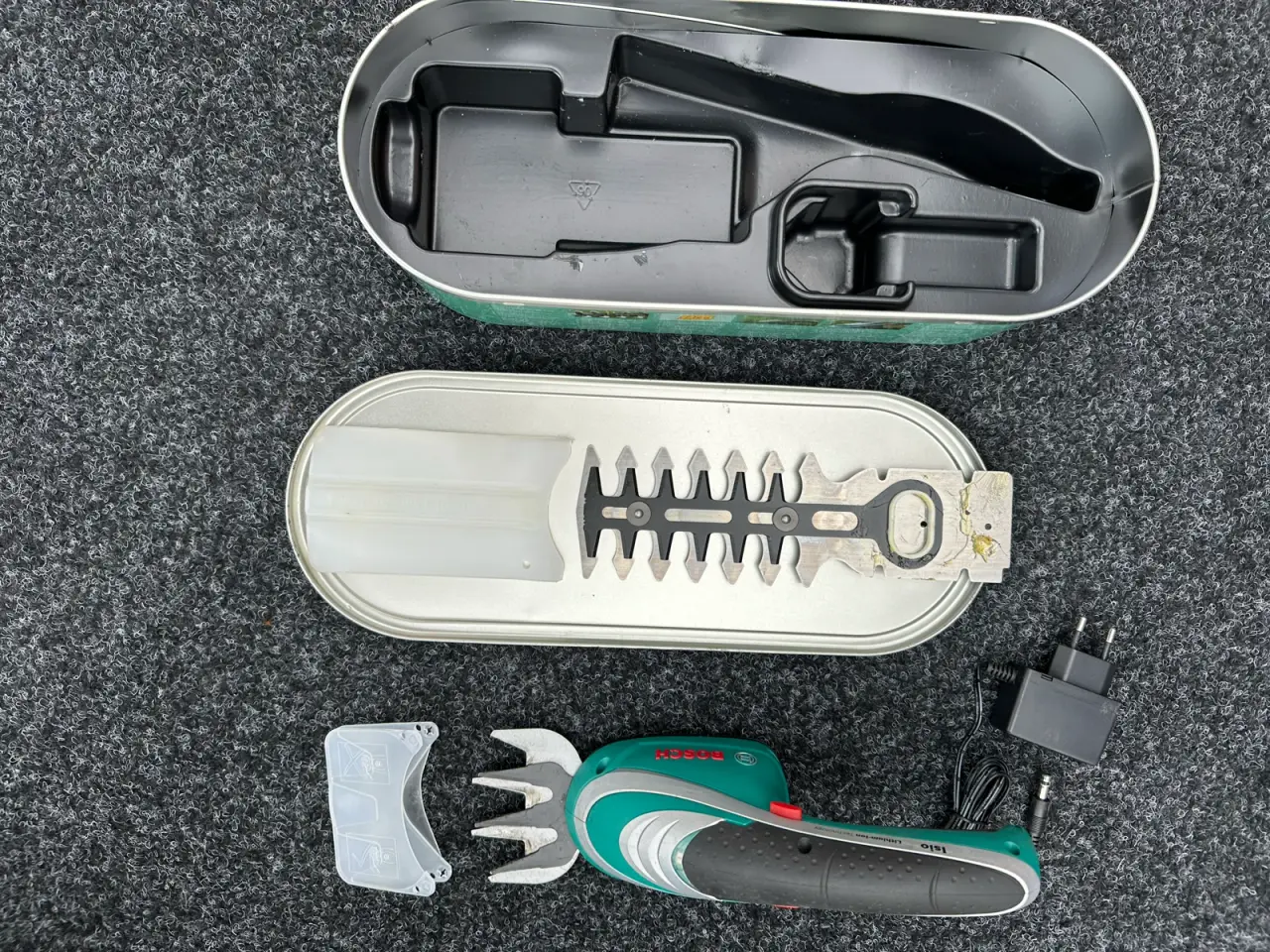 Billede 1 - Bosch Isio græssaks og busktrimmer