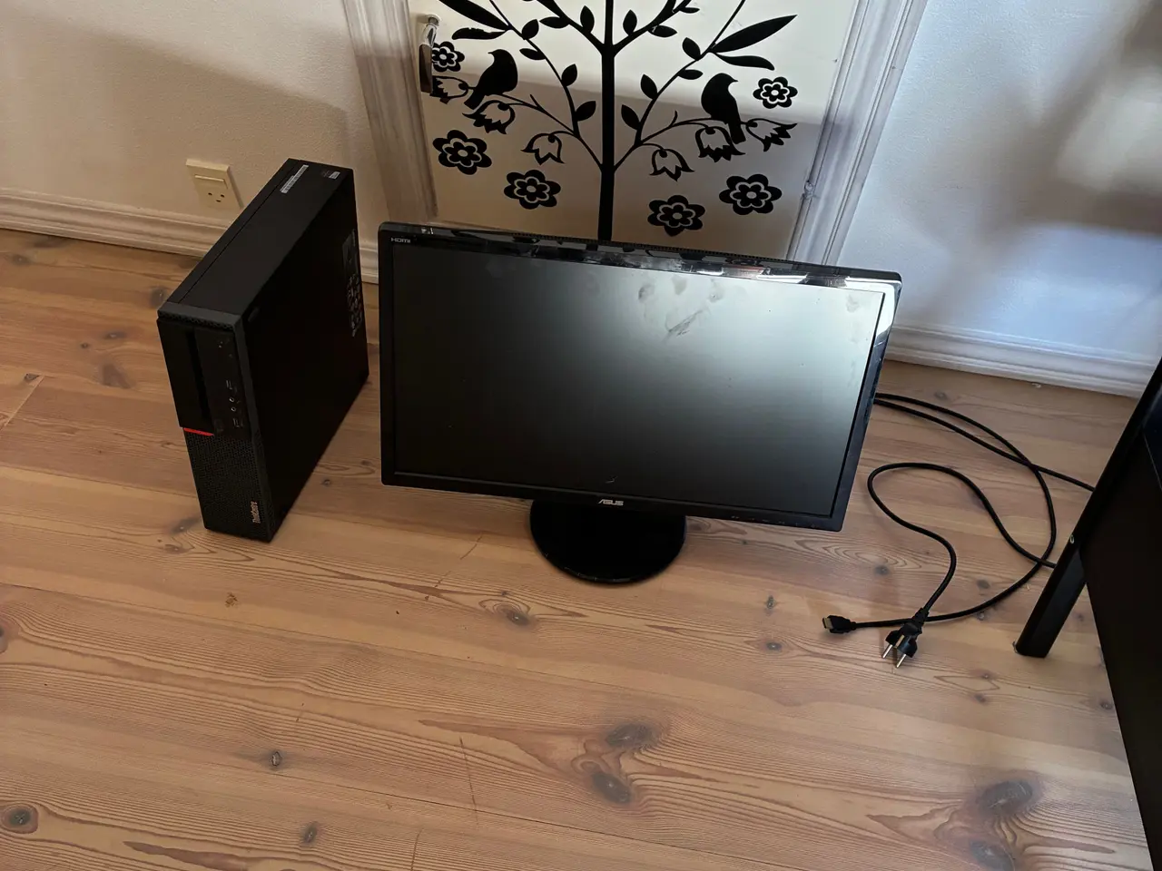 Billede 1 - Lenovo stationær pc med skærm