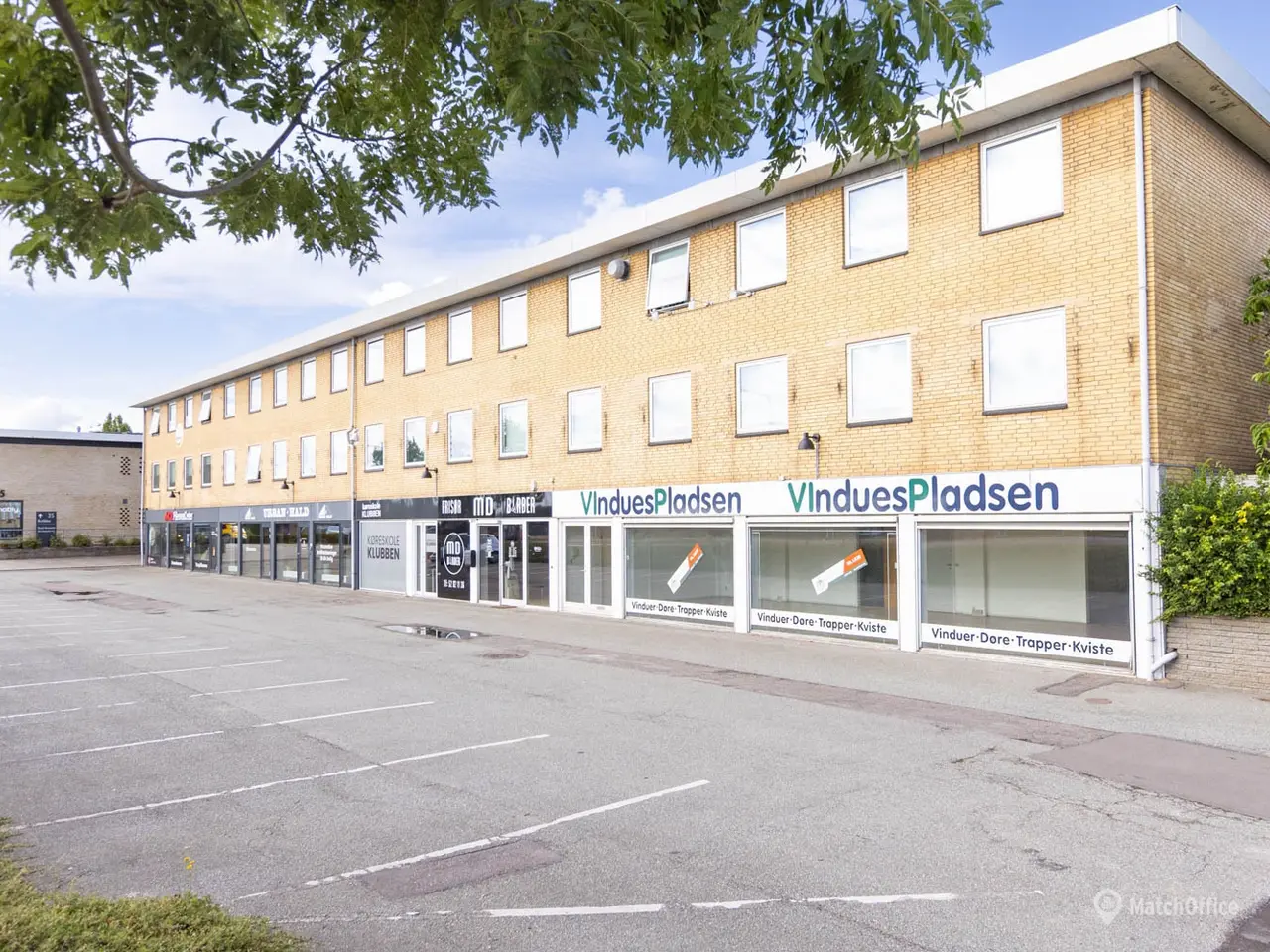 Billede 1 - Showroom/butik med facade til Viby Ringvej