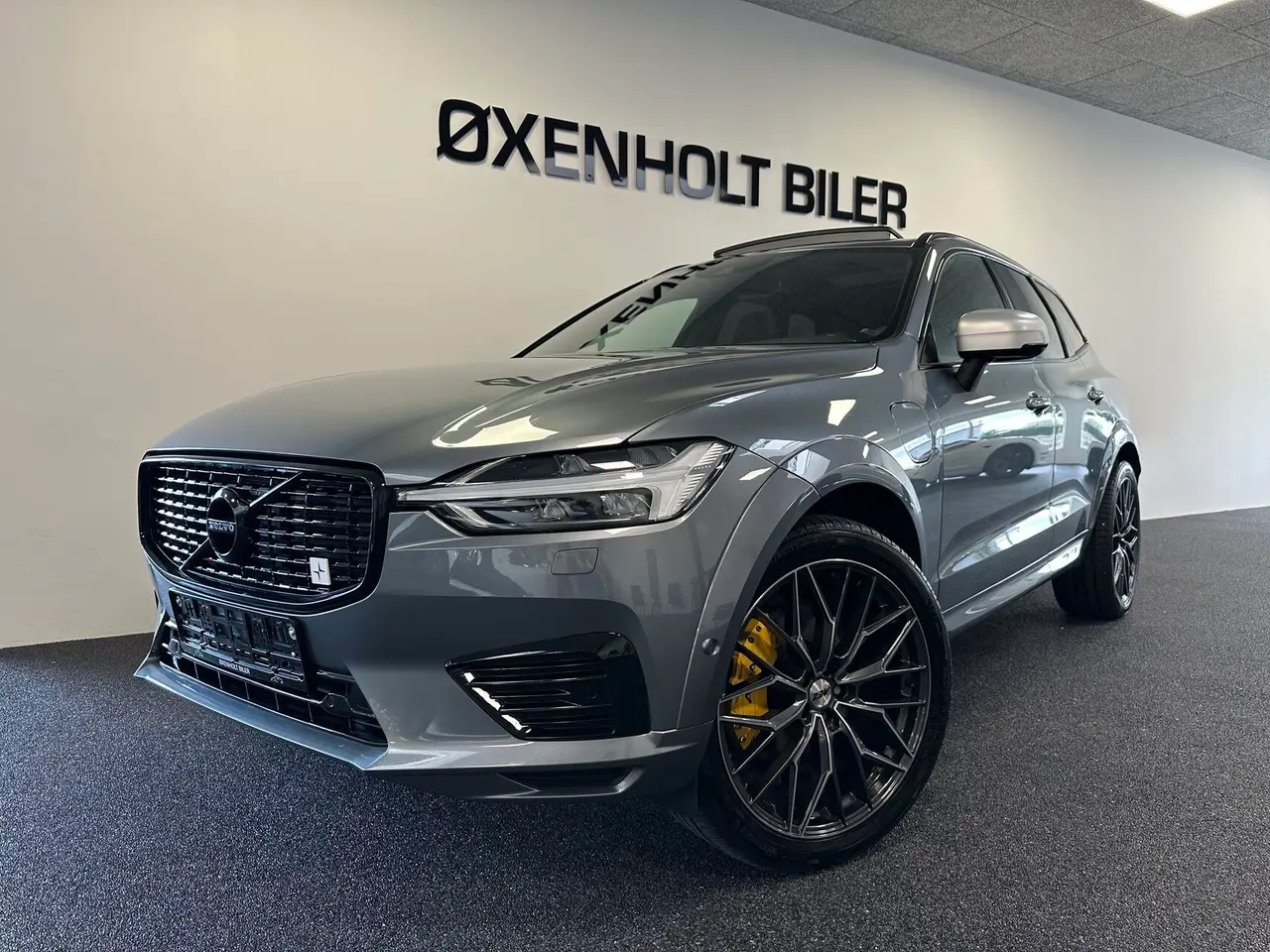 Billede 1 - Volvo XC60 2,0 T8 Twin Engine  Plugin-hybrid R-design AWD 407HK 5d 8g Aut.