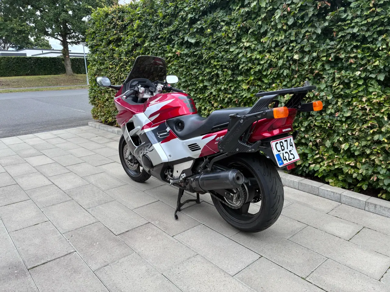 Billede 7 - Velholdt Honda Cbr 1000f 