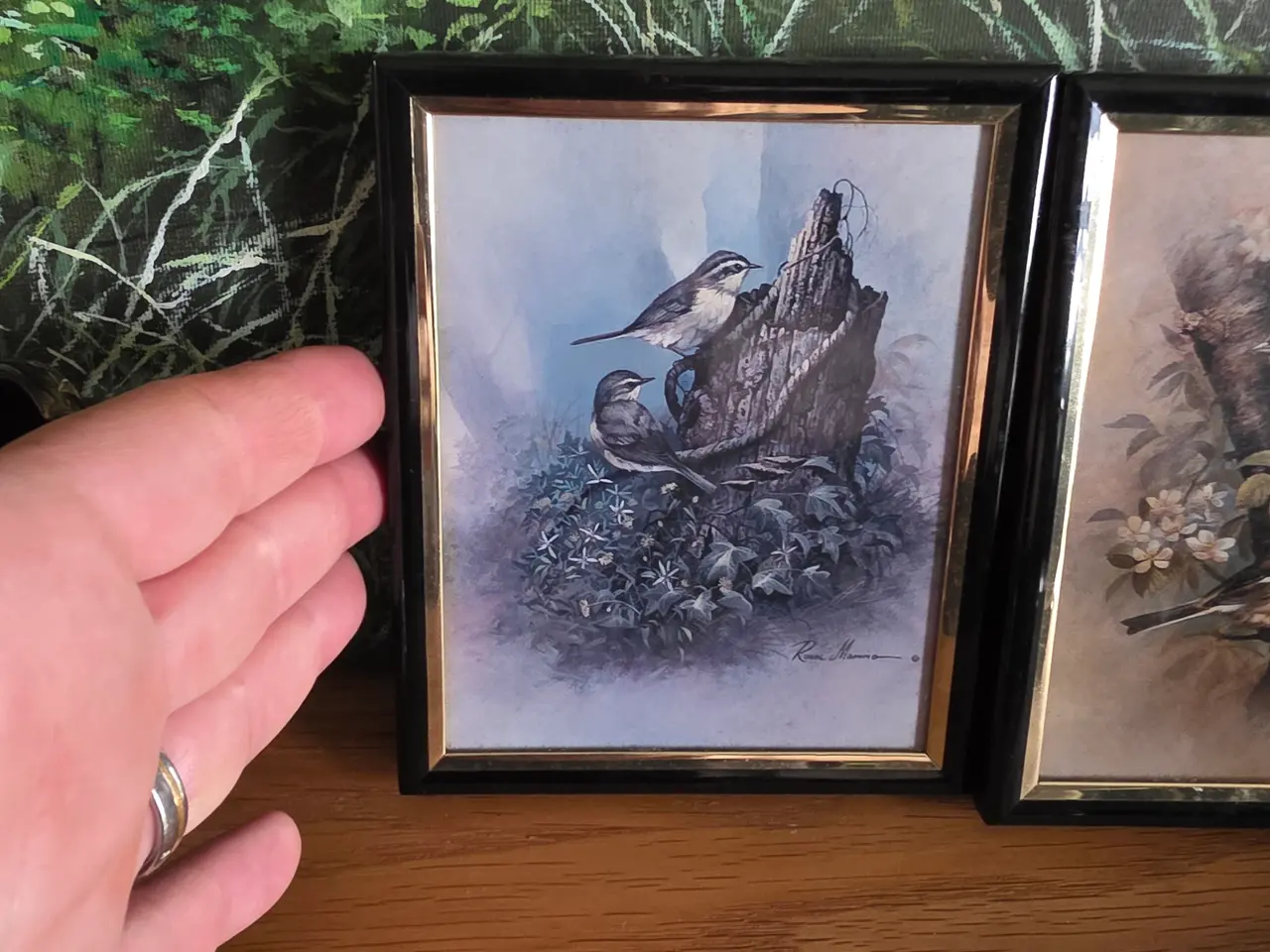 Billede 2 - Smukt sæt vintage fugletryk i guld/sorte rammer (R