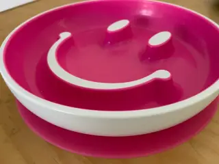 Munchkin smiley Børnetallerken med sugekop