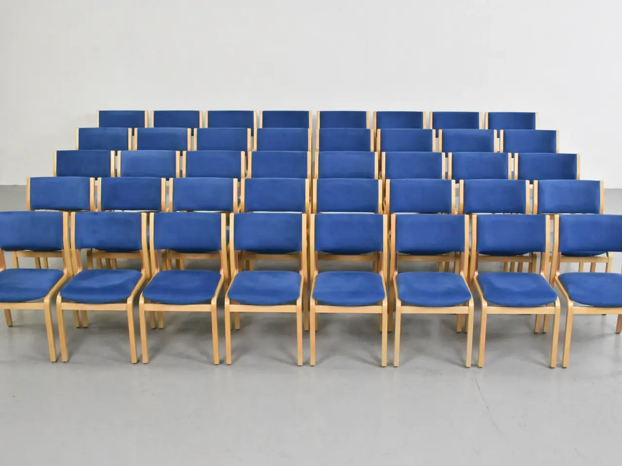 Billede 1 - Farstrup konference-/mødestole – sælges samlet