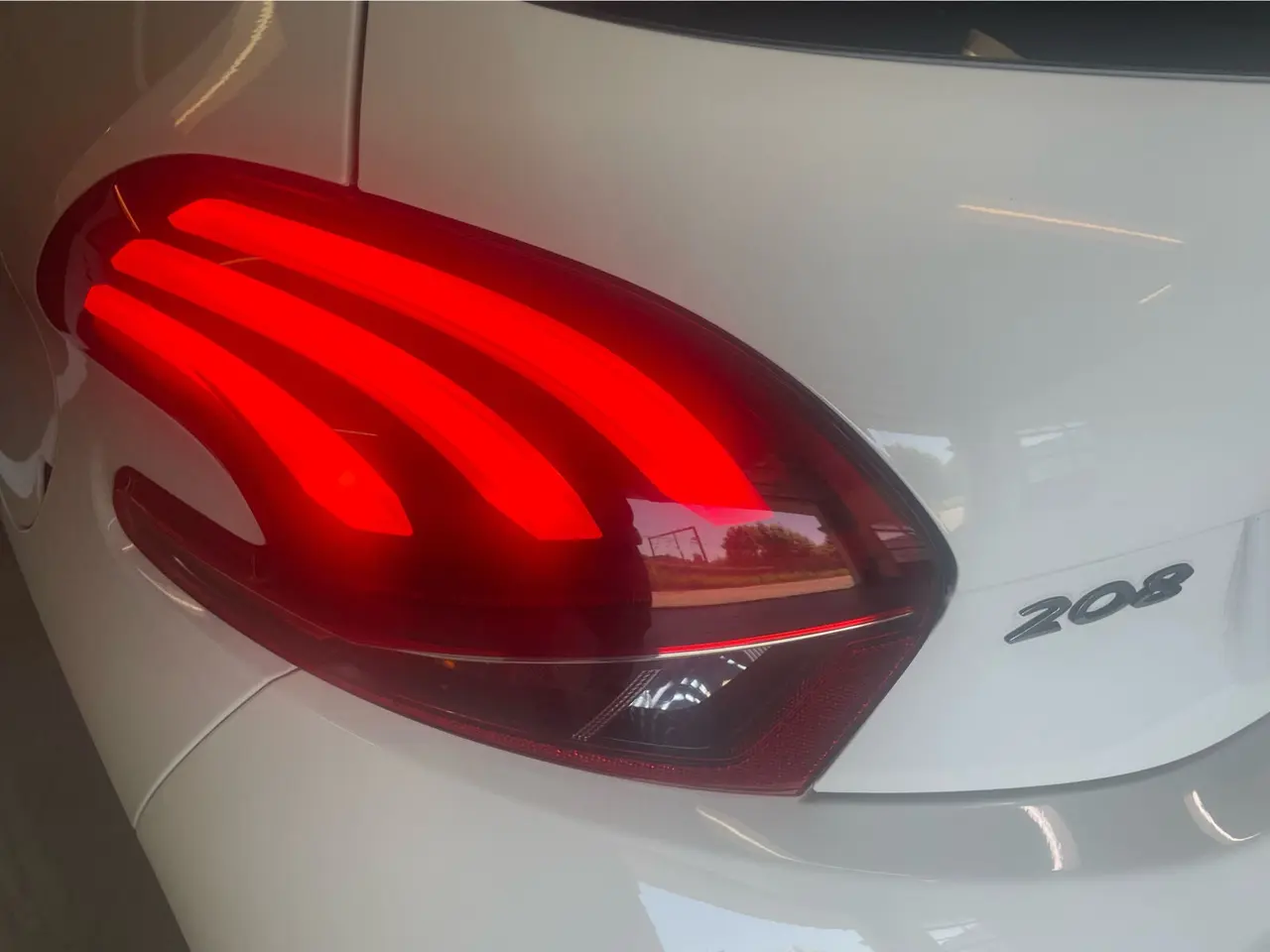 Billede 13 - Peugeot 208 1,2 VTi 82 Strike