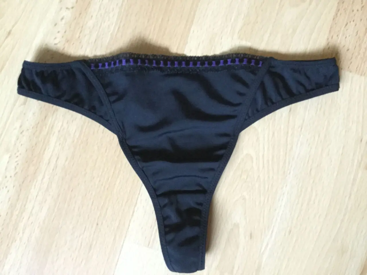 Billede 3 - Ny sæt - FLEUR BH 70 C + G trusse 36/38