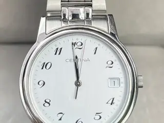Et stilrent design fra Certina