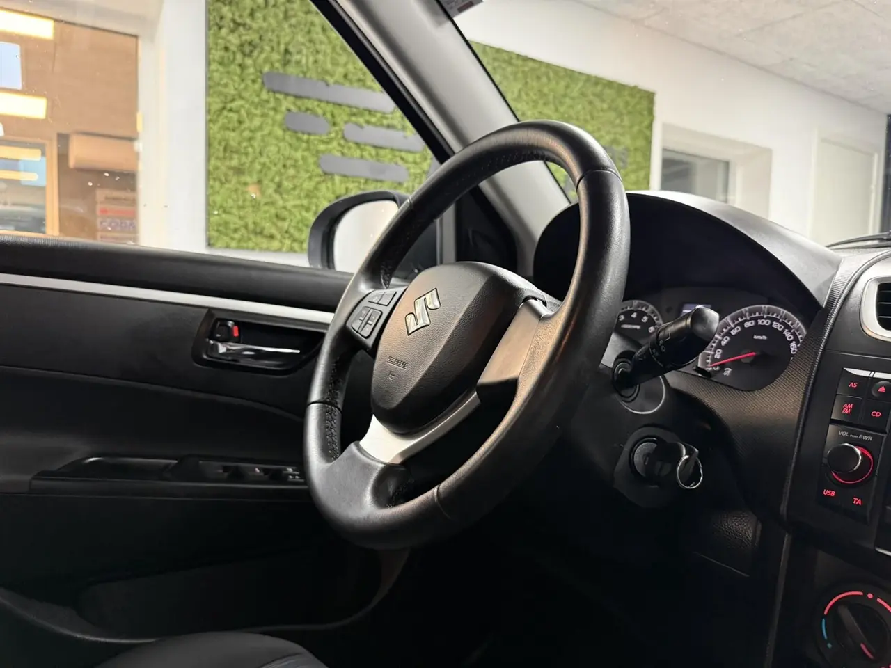 Billede 6 - Suzuki Swift 1,2 16V Comfort 90HK 5d
