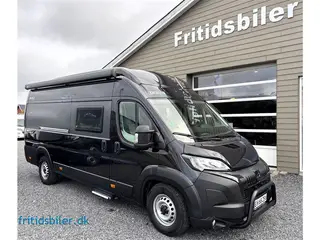 2025 - Bravia 636 180 Hk   Bravia 599 180 HK Med Automat gear og Hævetag med sovepladser til 4 personer