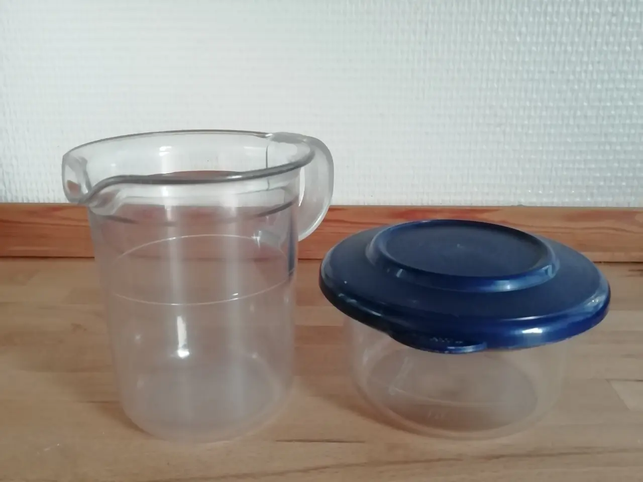 Billede 1 - sukkerskål/marmeladeskål og flødekande,Tupperware