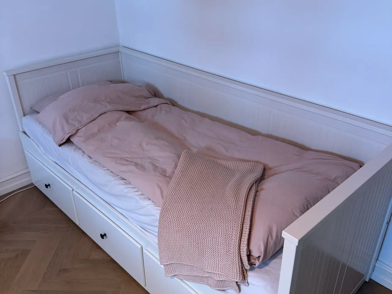 Billede 1 - Ikea Hemnes udrræksseng