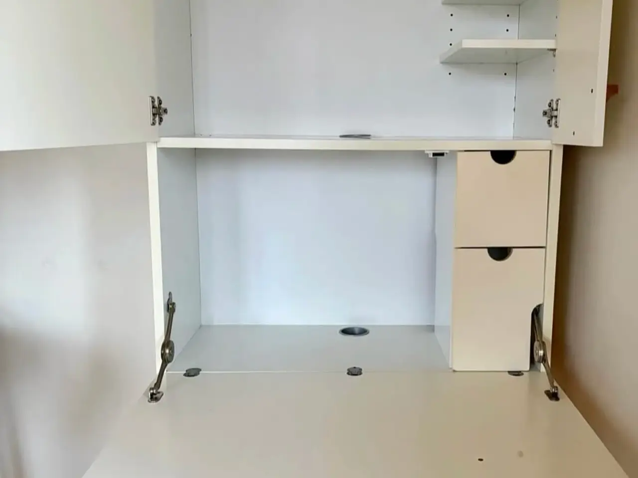 Billede 2 - THOMAS GELLNER. KABINET,Ikea PS.