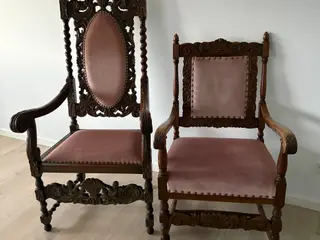 Konge og dronning stole