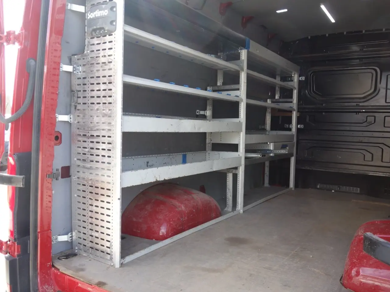 Billede 15 - VW Crafter 35 2,0 TDi 177 Kassevogn L3H3 aut.
