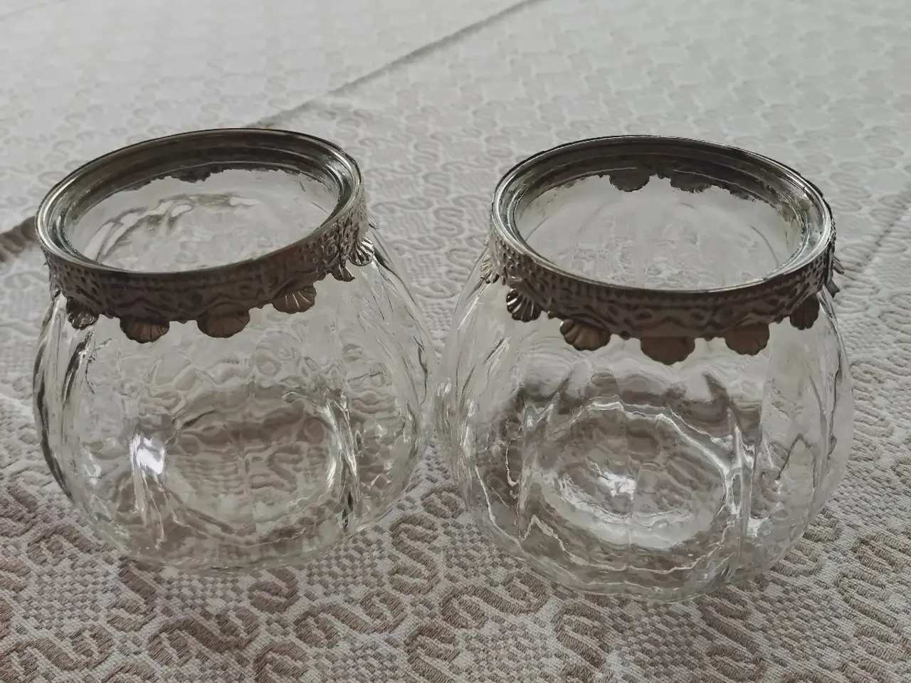 Billede 1 - 2 glas til lys/deko ø 9 cm