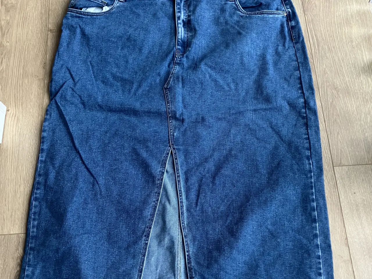 Billede 2 - Cowboy nederdele str 54