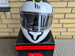 HjelmFlip-up topmodel fra MT Helmets str. XL 61/62