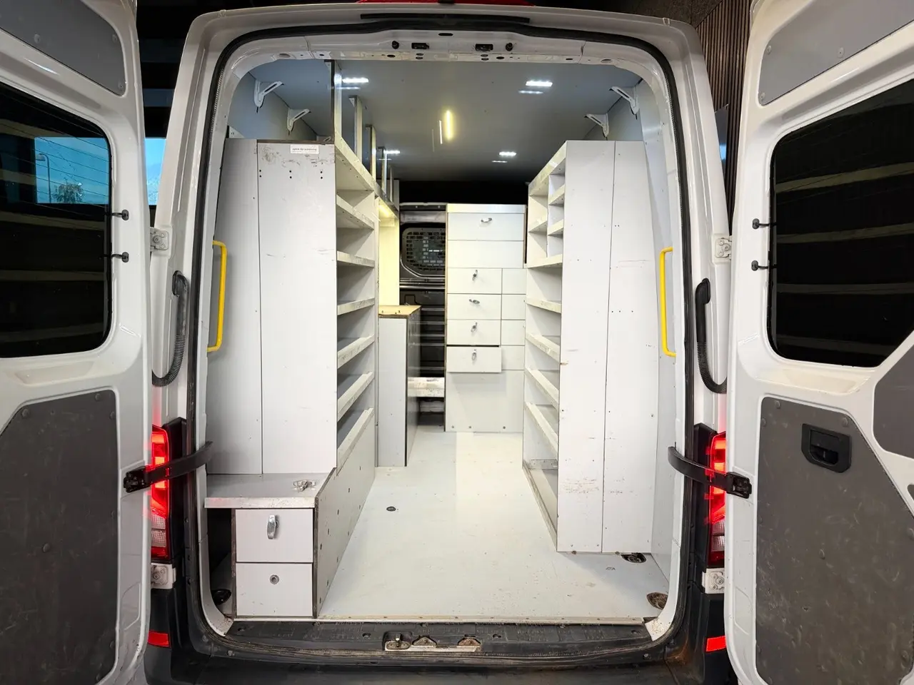 Billede 10 - VW Crafter 35 2,0 TDi 140 Kassevogn L3H2 aut.