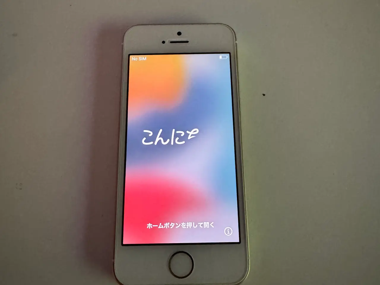 Billede 1 - iPhone SE i guld