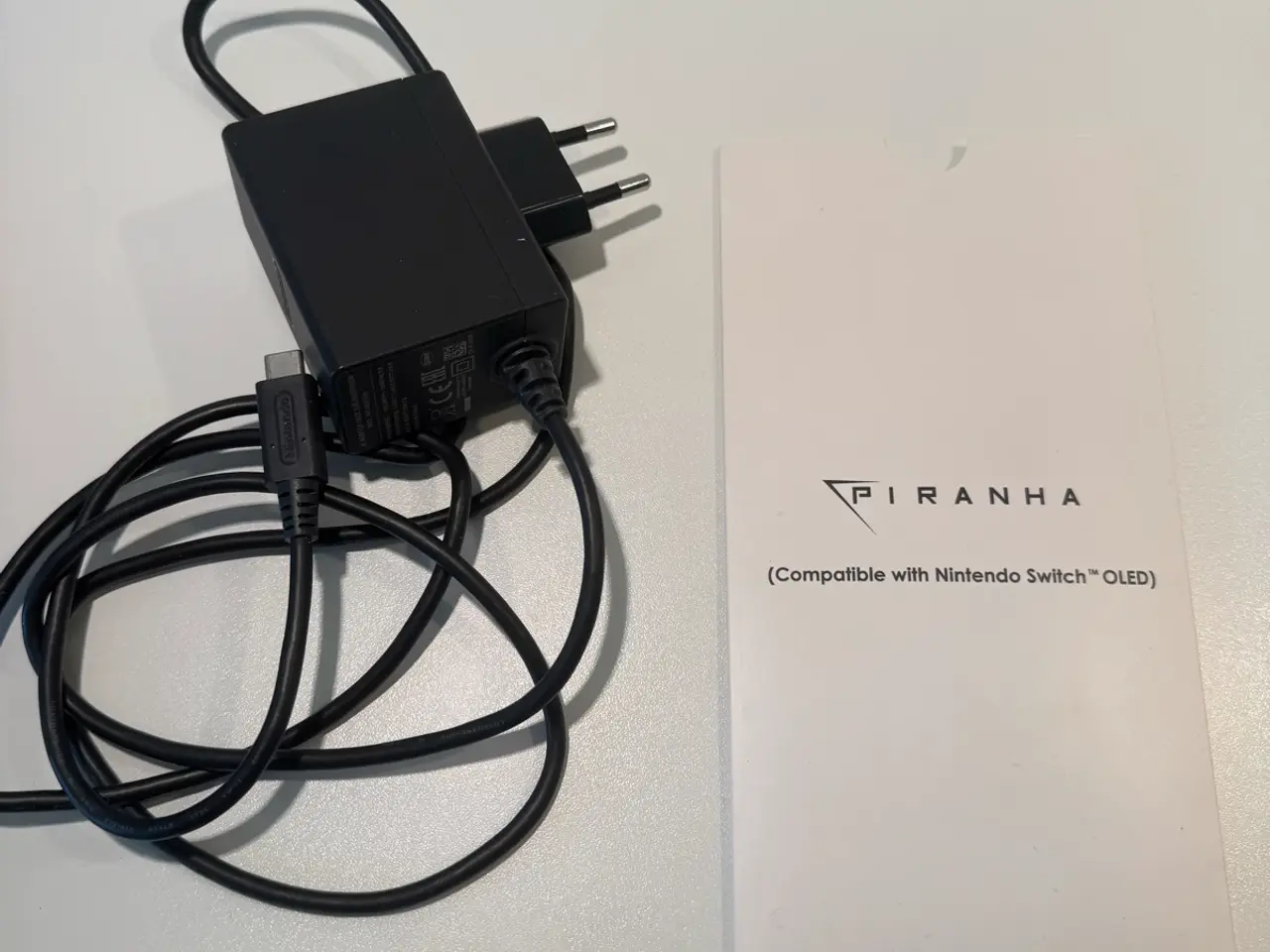 Billede 8 - Nintendo Switch + Pokémon Violet + FC24 + Dock