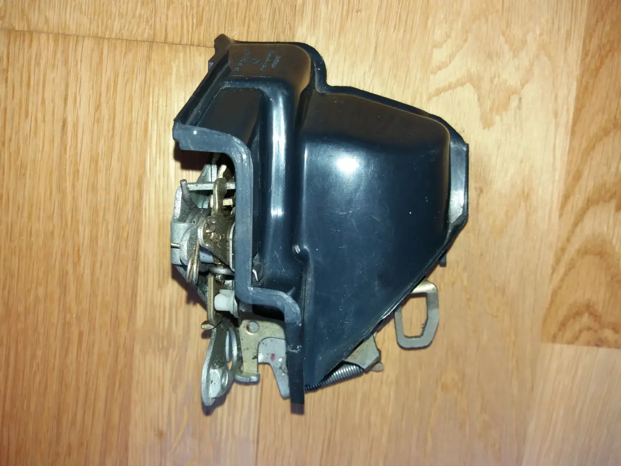 Billede 4 - Dørlås Mercedes 123 V. Bag