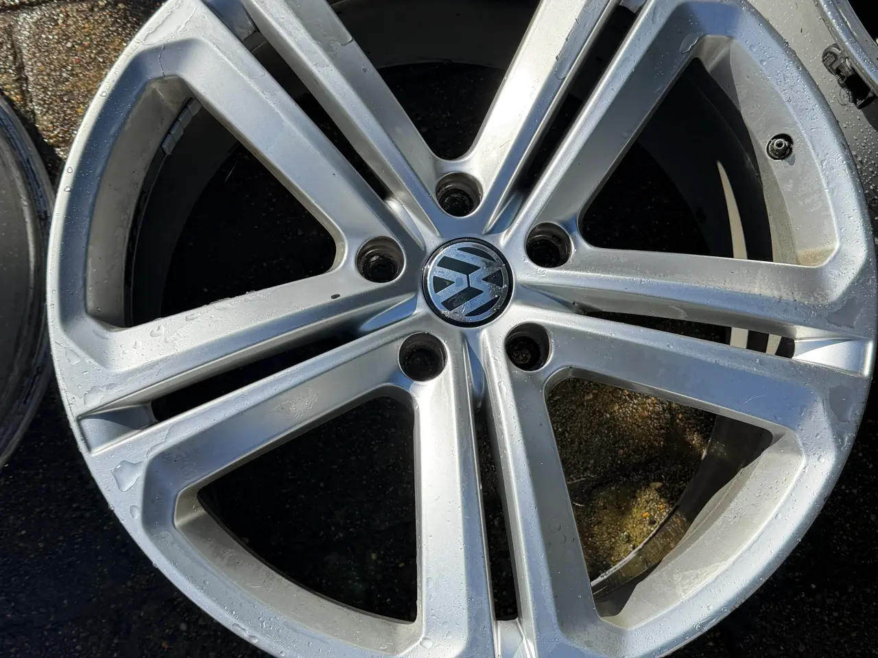 Billede 4 - Originale VW alufælge 21”