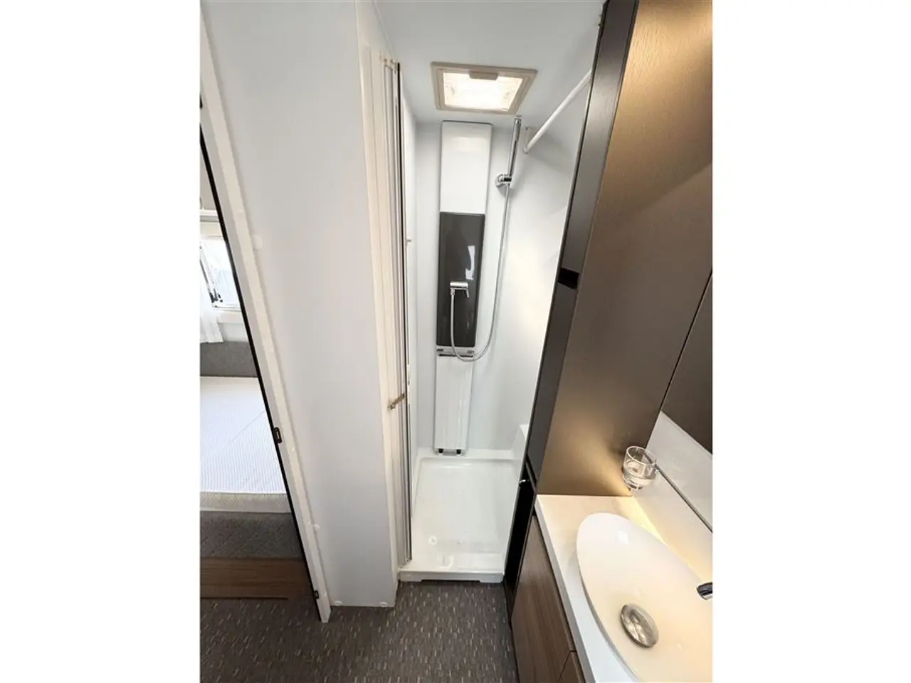 Billede 24 - 2020 - Adria Alpina 753 HT Enkeltsenge-Alde-Gulvvarme.-Aircon-Telt