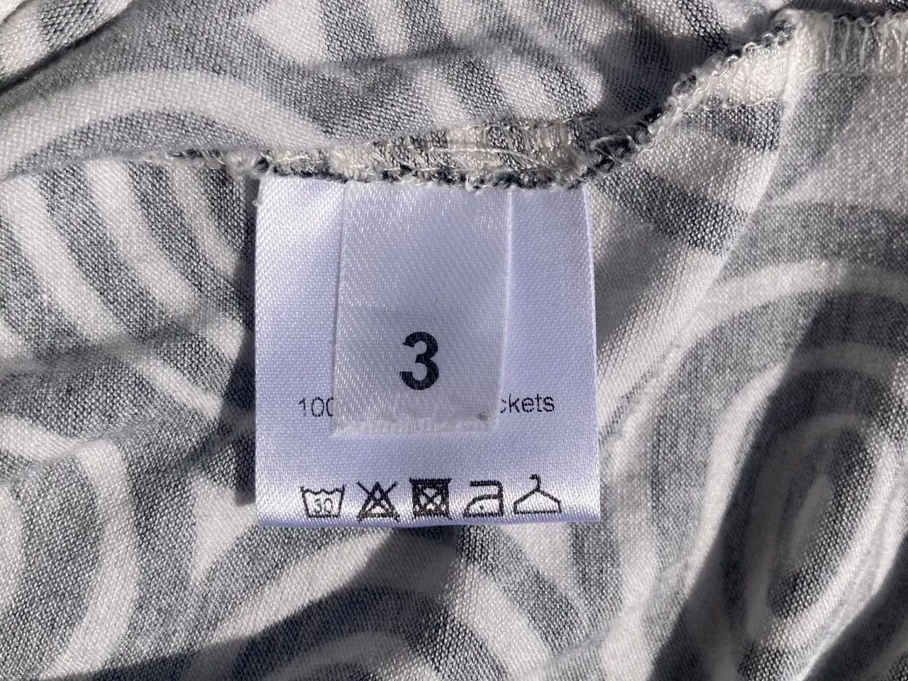 Billede 9 - Sød kjole, mrk. du Milde, str. L/XL