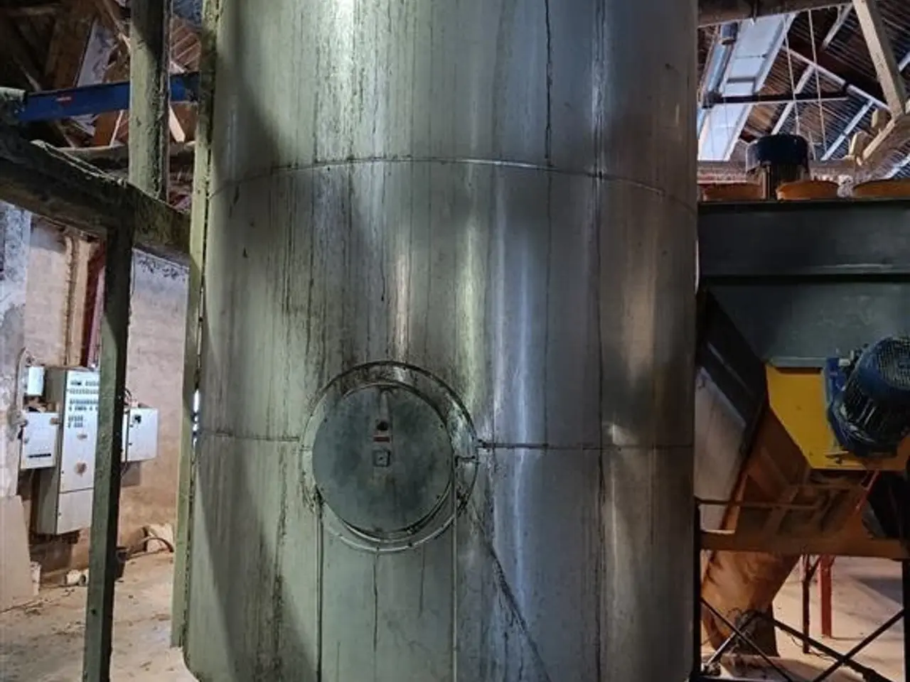 Billede 1 - - - - Fedttank 6000 L